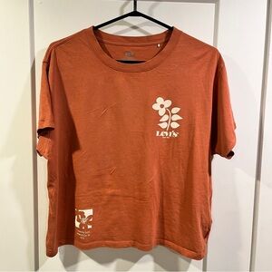 Levi’s T-Shirt - Size M